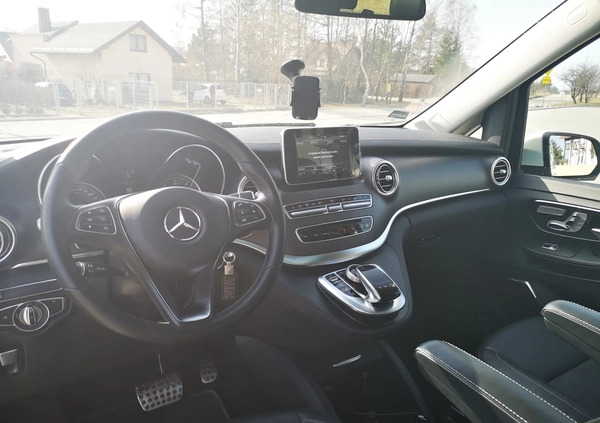 Mercedes-Benz Klasa V cena 246000 przebieg: 115000, rok produkcji 2017 z Olkusz małe 4